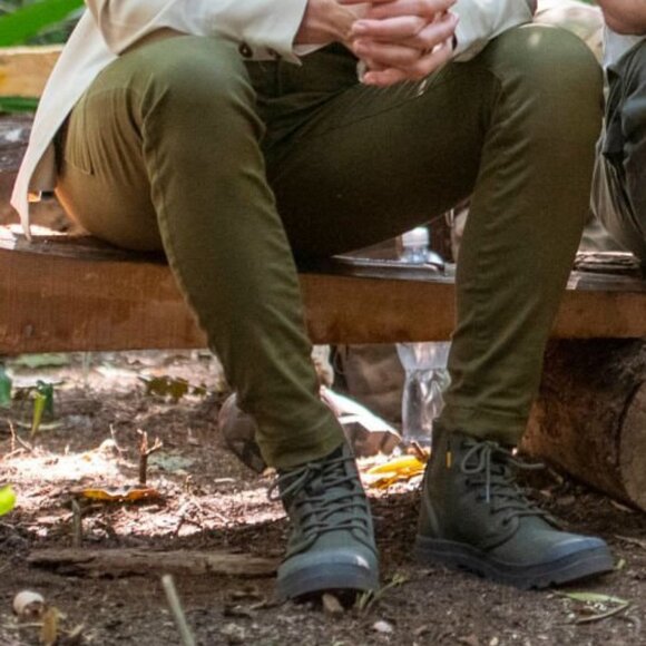 Palladium Pampa Hi HTG Supply Boots in Olive Night ASO Kate Middleton - Picture 9 of 10